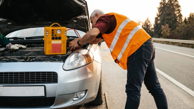 Tips for Selecting the Right Roadside Assistance Provider in Abu Dhabi