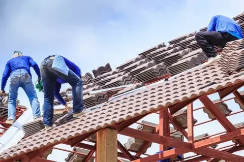 How Long Does a Roof Replacement Take? A Timeline for Homeowners